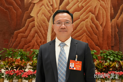 代表履責(zé)，兩會(huì)聲音｜中國樂凱黨委書記、董事長侯景濱履職盡責(zé)、建言獻(xiàn)策
